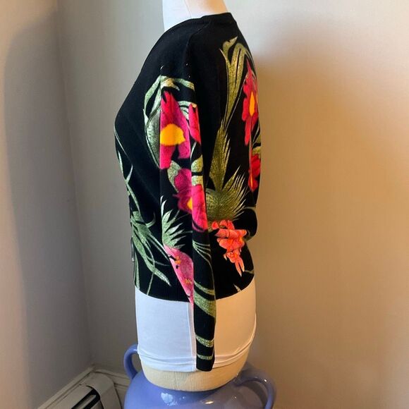 Tropical Floral Black Cardigan, Medium - Picture 10 of 11